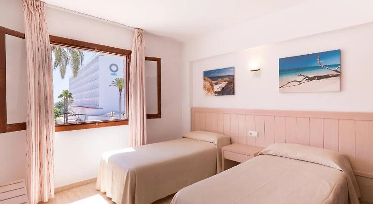 Apartamentos Vistamar I - MC Apartamentos Ibiza ROOM_EXAMPLE