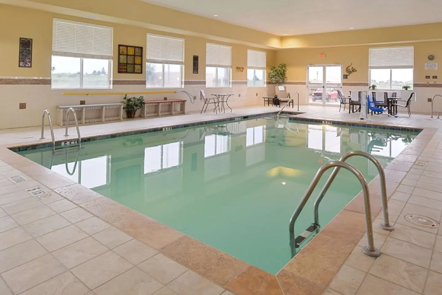 Hampton Inn Alpine Hallenbad