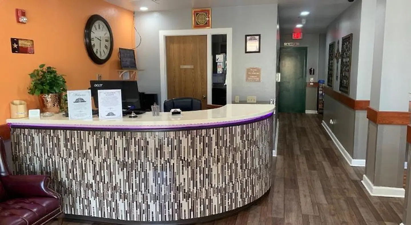 Guest House Inn Bar