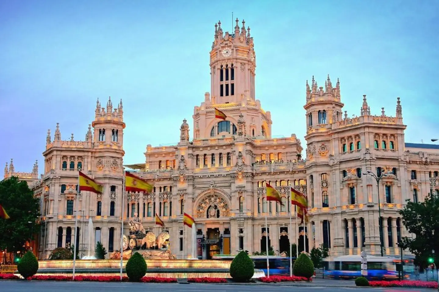 Barceló Torre de Madrid EXTERIOR