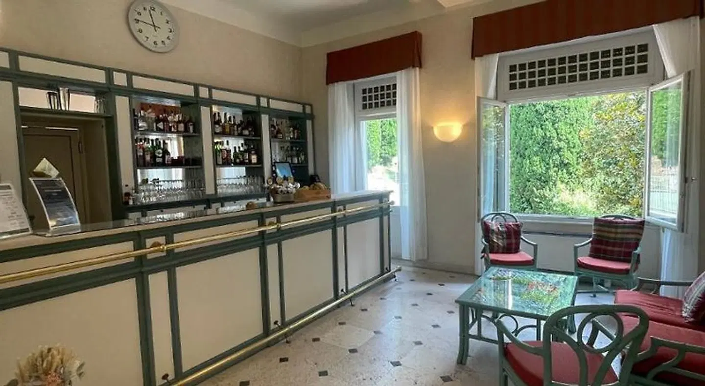 Apartments Golf Bogliaco Bar