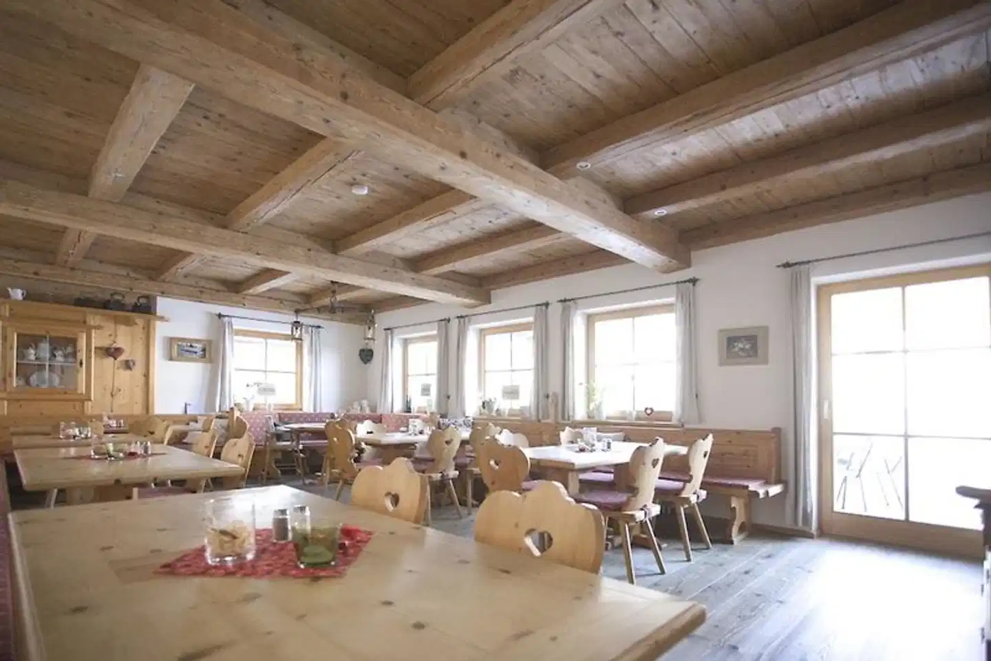 Beim Nuihausa Restaurant