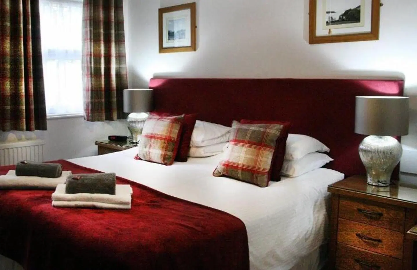 TOWNHOUSE ROOMS ROOM_EXAMPLE