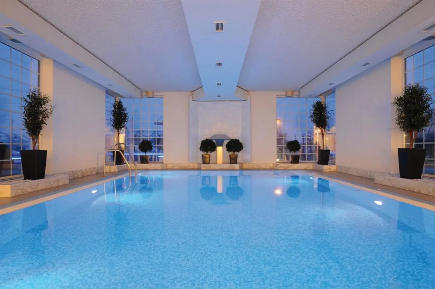 Best Western Premier Parkhotel Kronsberg Hallenbad