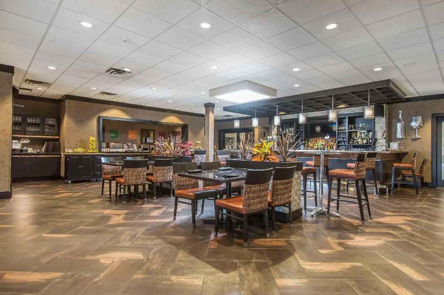 Quattro Hotel & Conf. Centre, Ascend Hotel Collection Bar