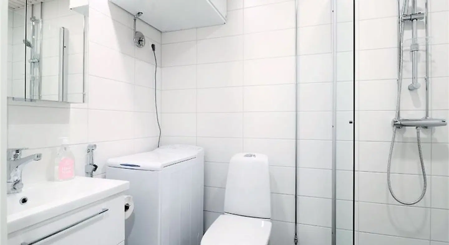 Forenom Aparthotel Tampere Kaleva Badezimmer