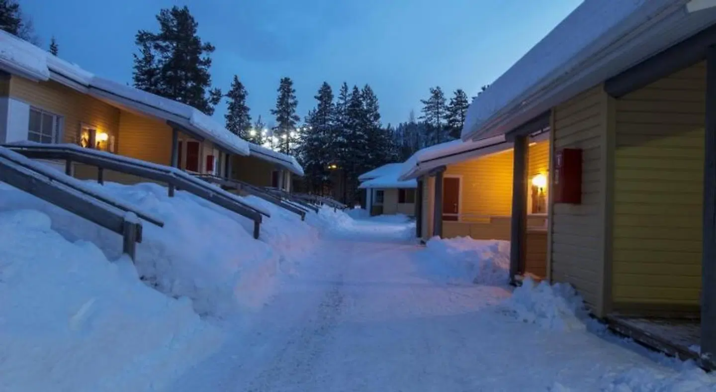Polar Star Apartments EXTERIOR