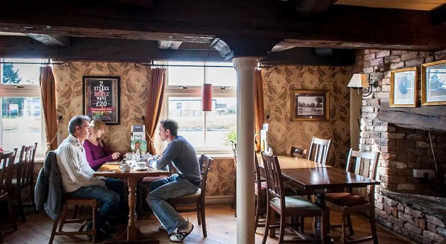 Admiral's Table by Marston's Inns Bar