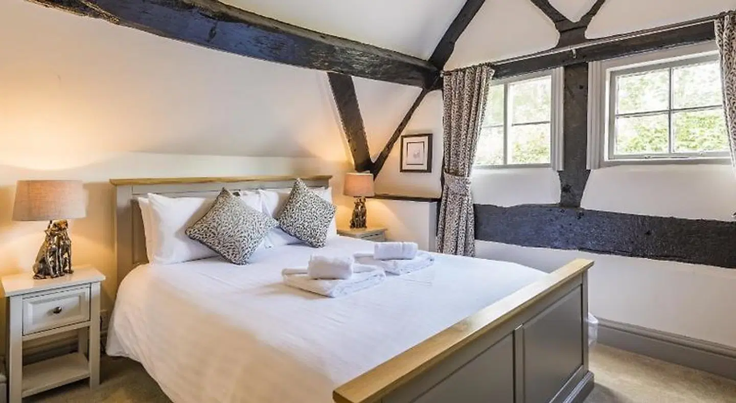 The Hopton Crown ROOM_EXAMPLE