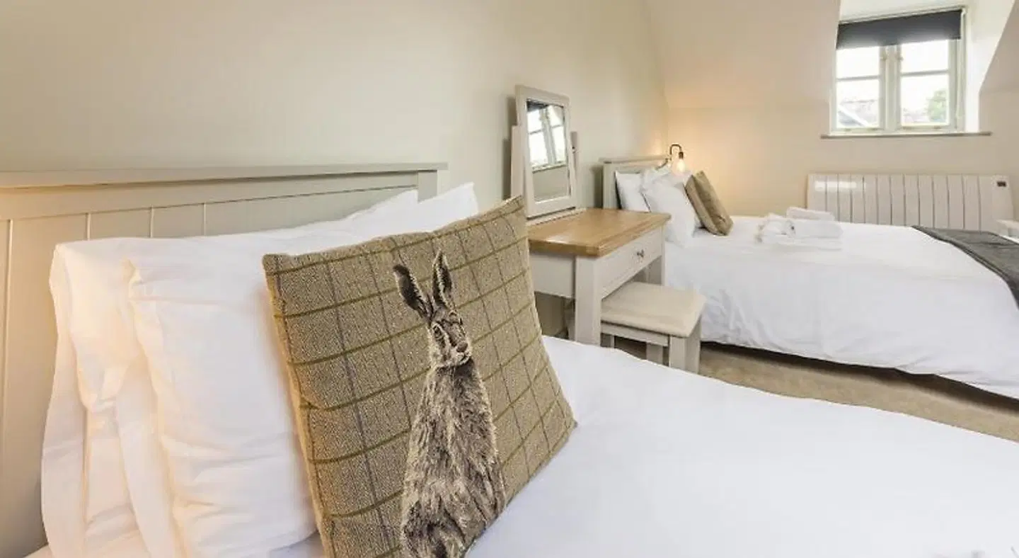 The Hopton Crown ROOM_EXAMPLE