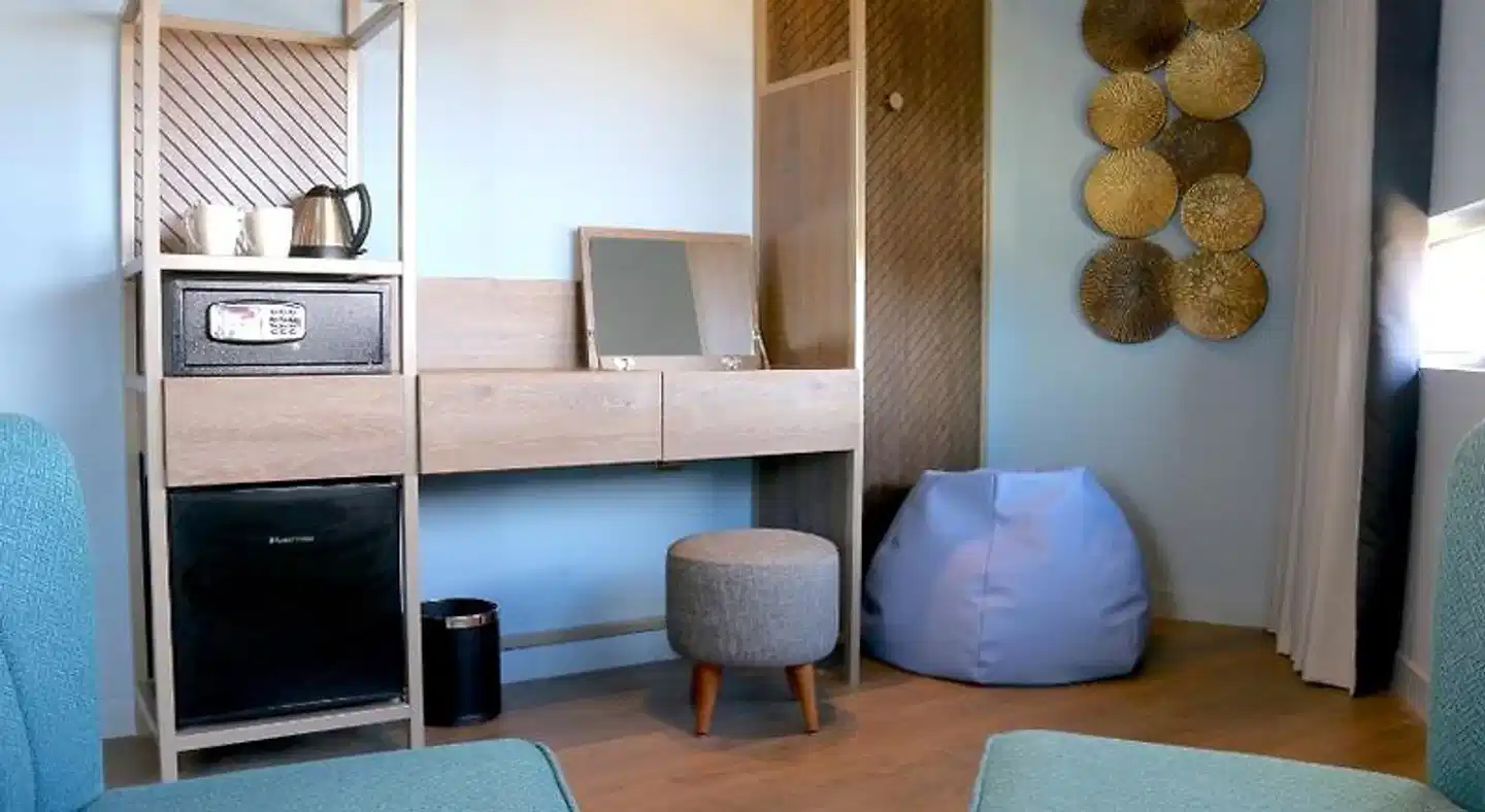 Hex Hotel at Yorkshire Wildlife Park Lobby