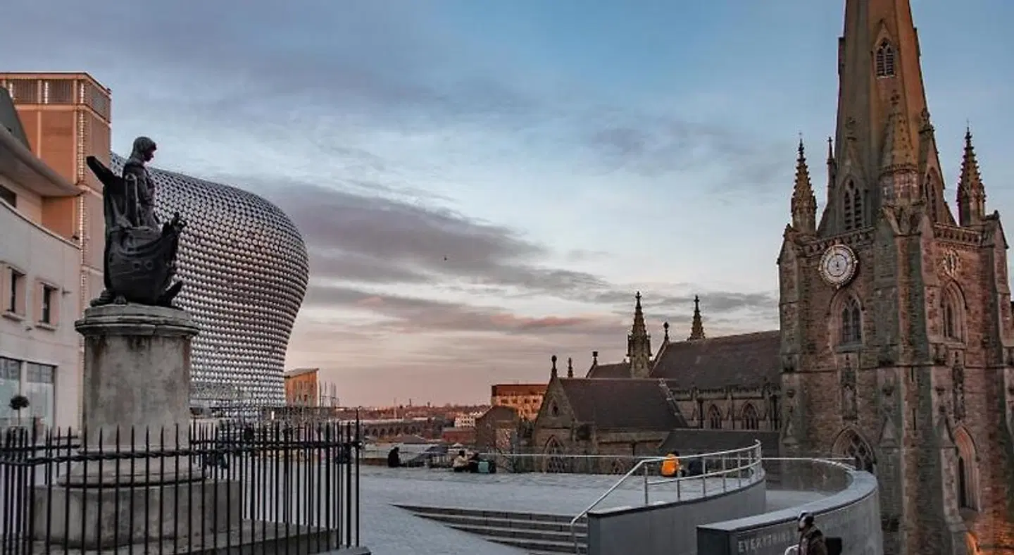 Premier Apartments Birmingham Terrasse