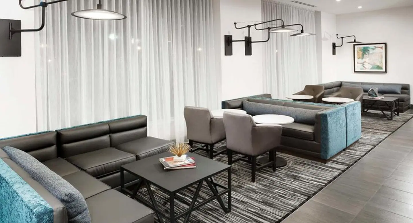 Hyatt Place Lubbock LOUNGE_LOBBY