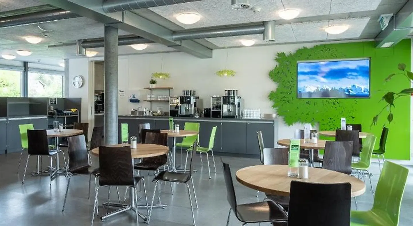 Backpackers Villa Sonnenhof - Hostel Interlaken Bar