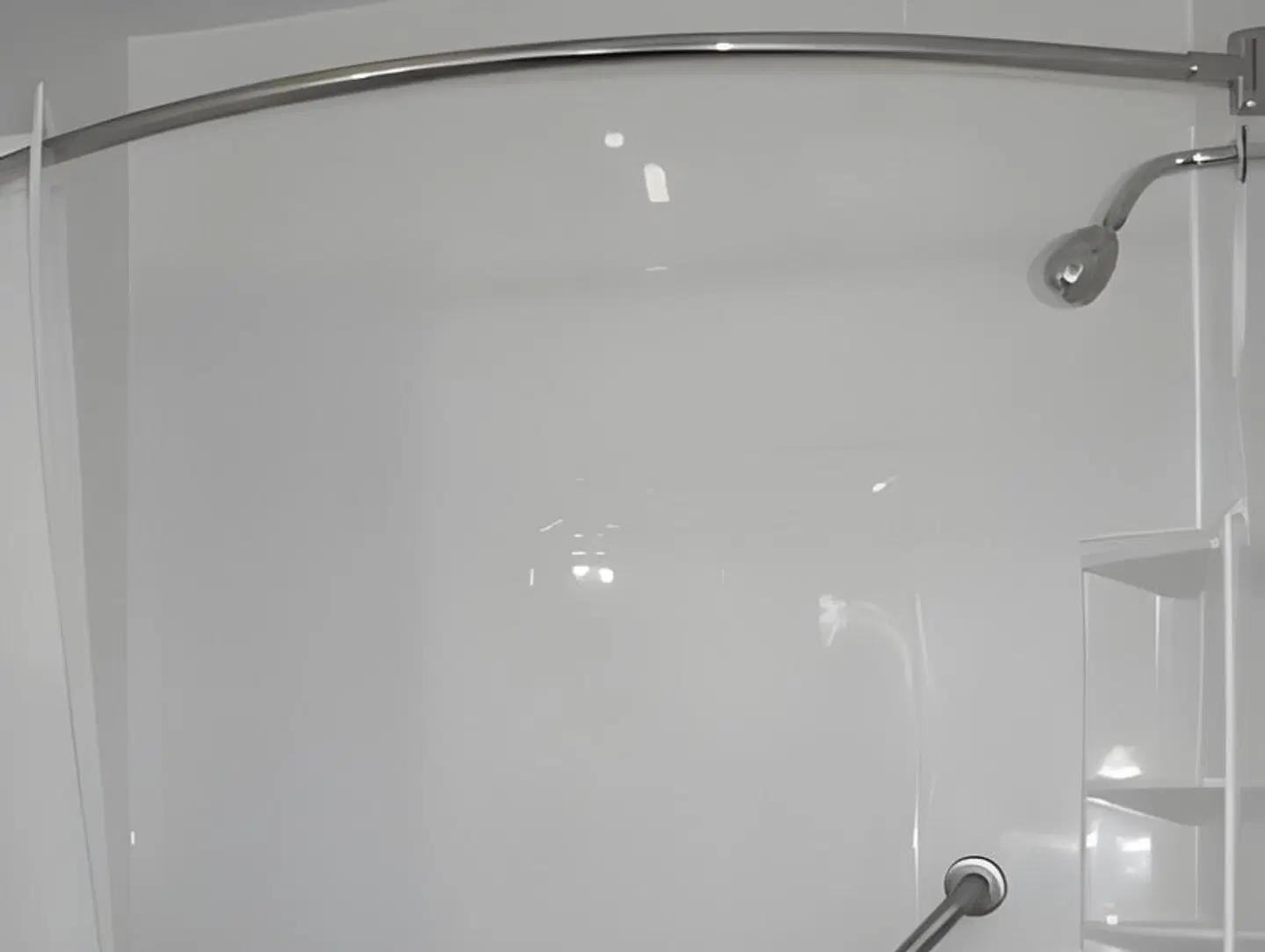 Moonlight Inn & Suites Badezimmer