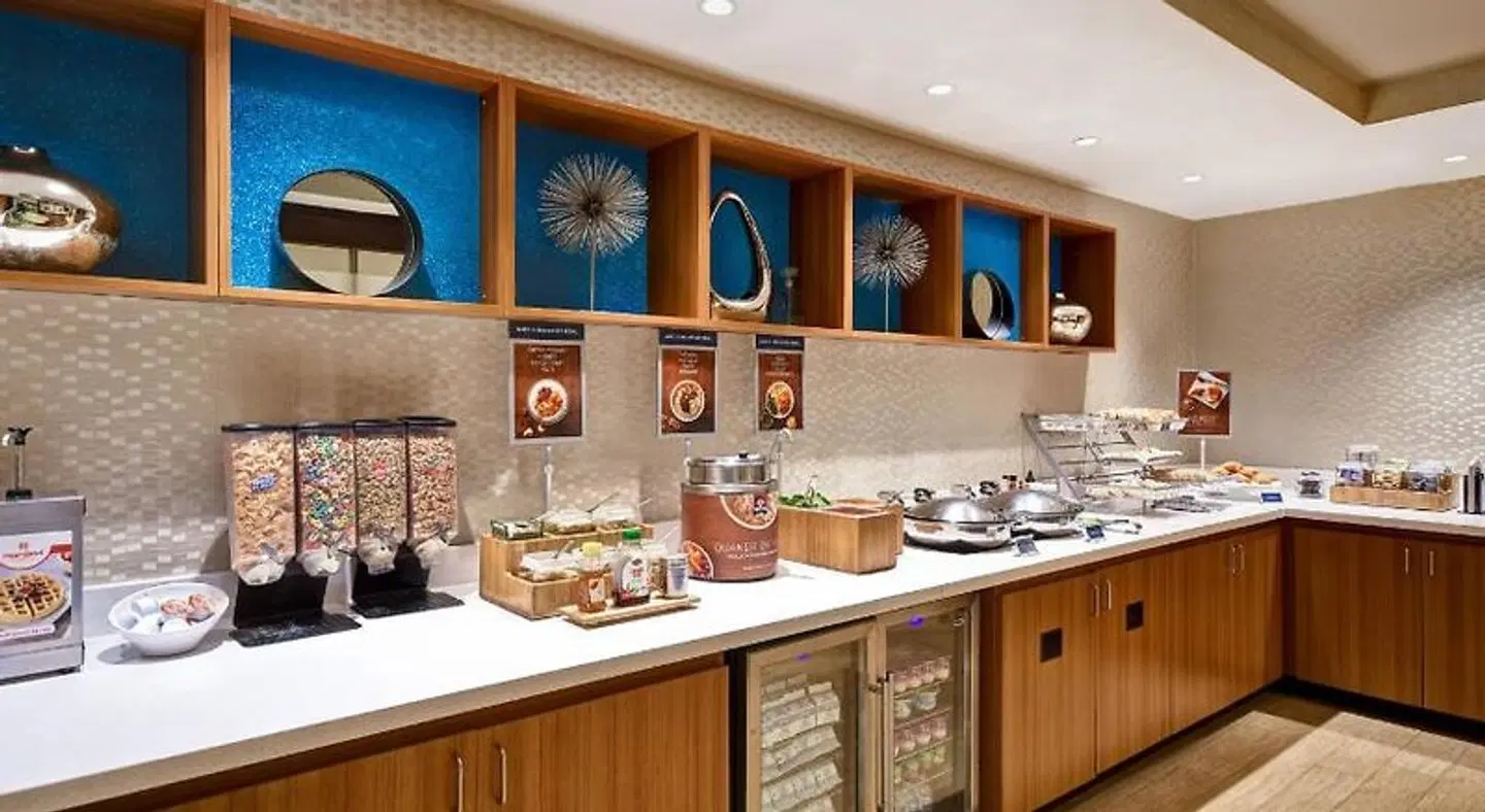 SpringHill Suites Baltimore BWI Airport Restaurant