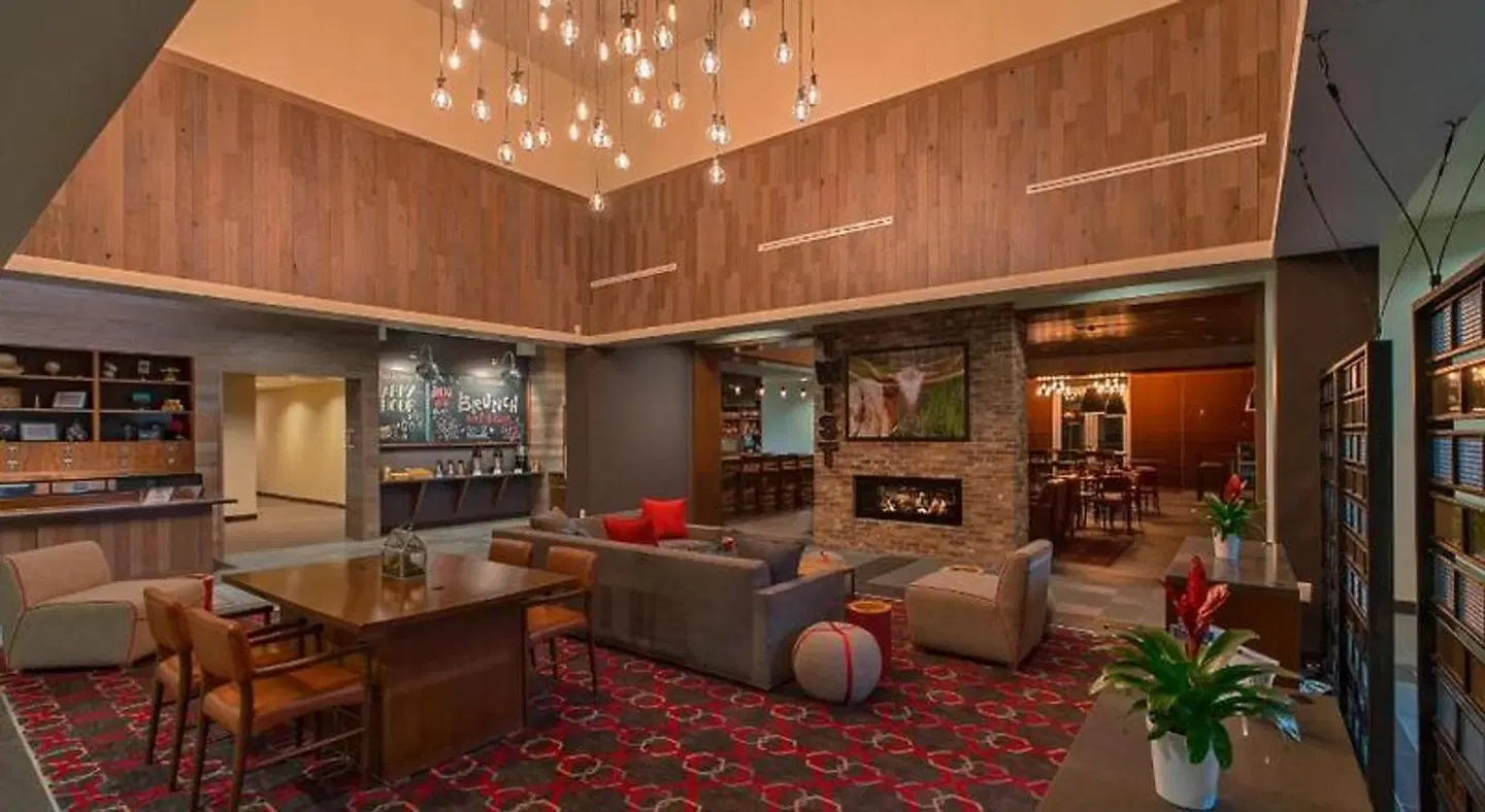 Four Points by Sheraton Midland LOUNGE_LOBBY