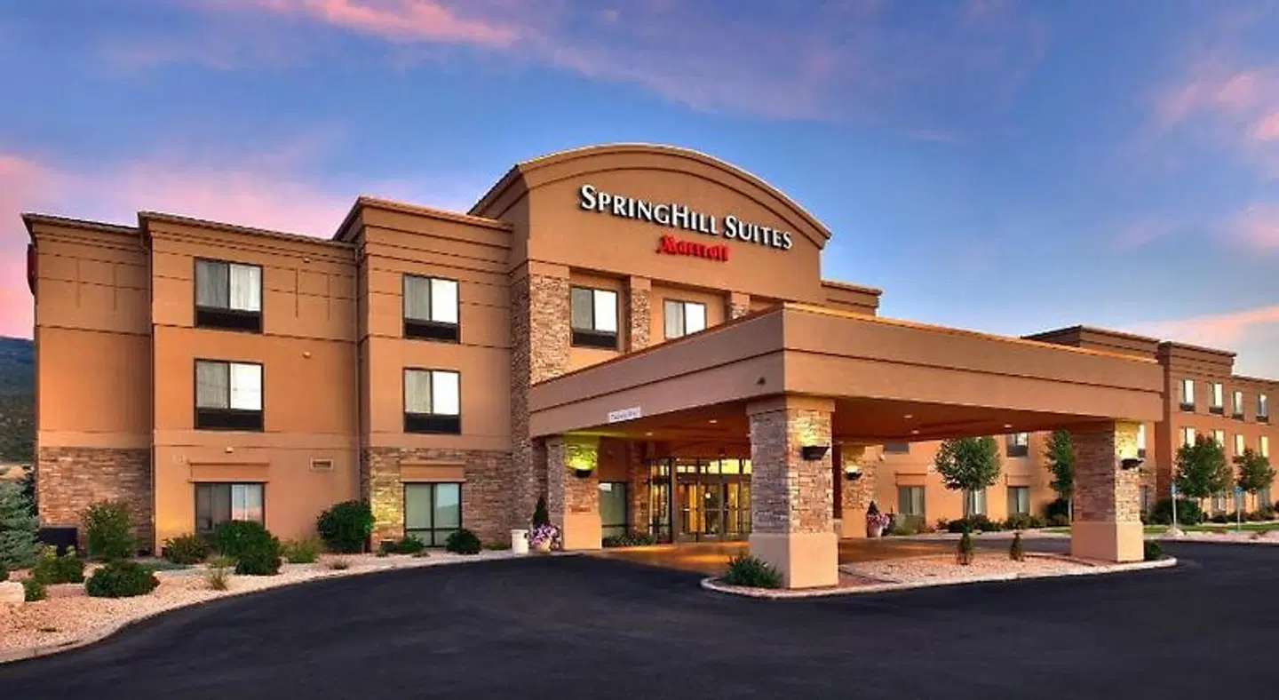 SpringHill Suites by Marriott Cedar City EXTERIOR