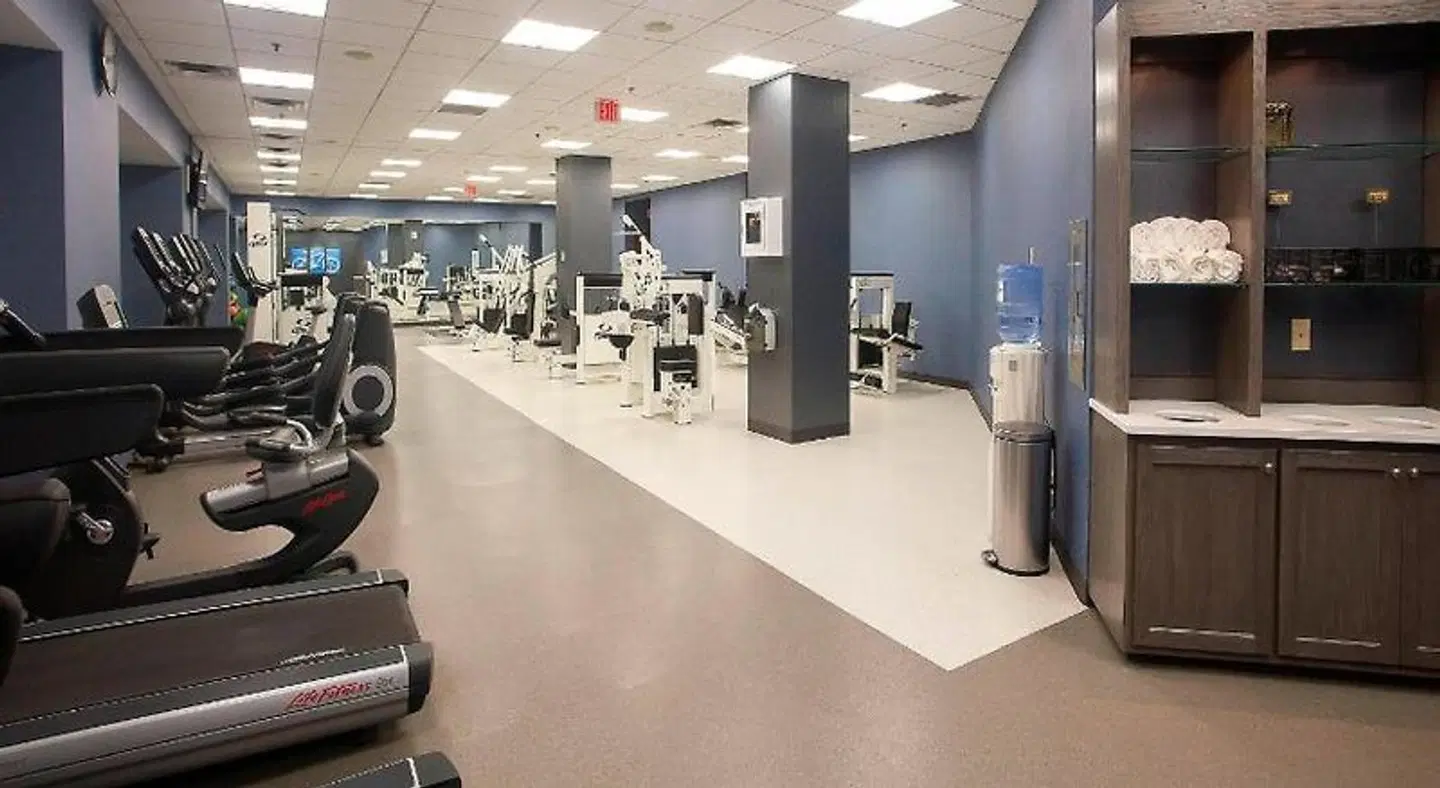 Little Rock Marriott SPORTS_AND_LEISURE