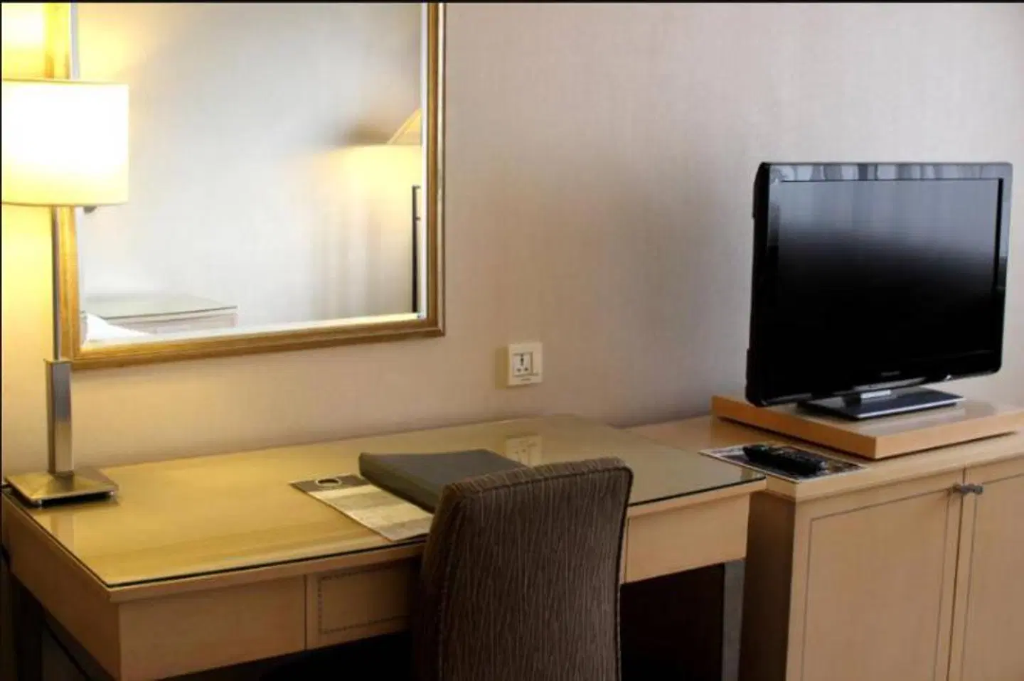 York Hotel ROOM_EXAMPLE