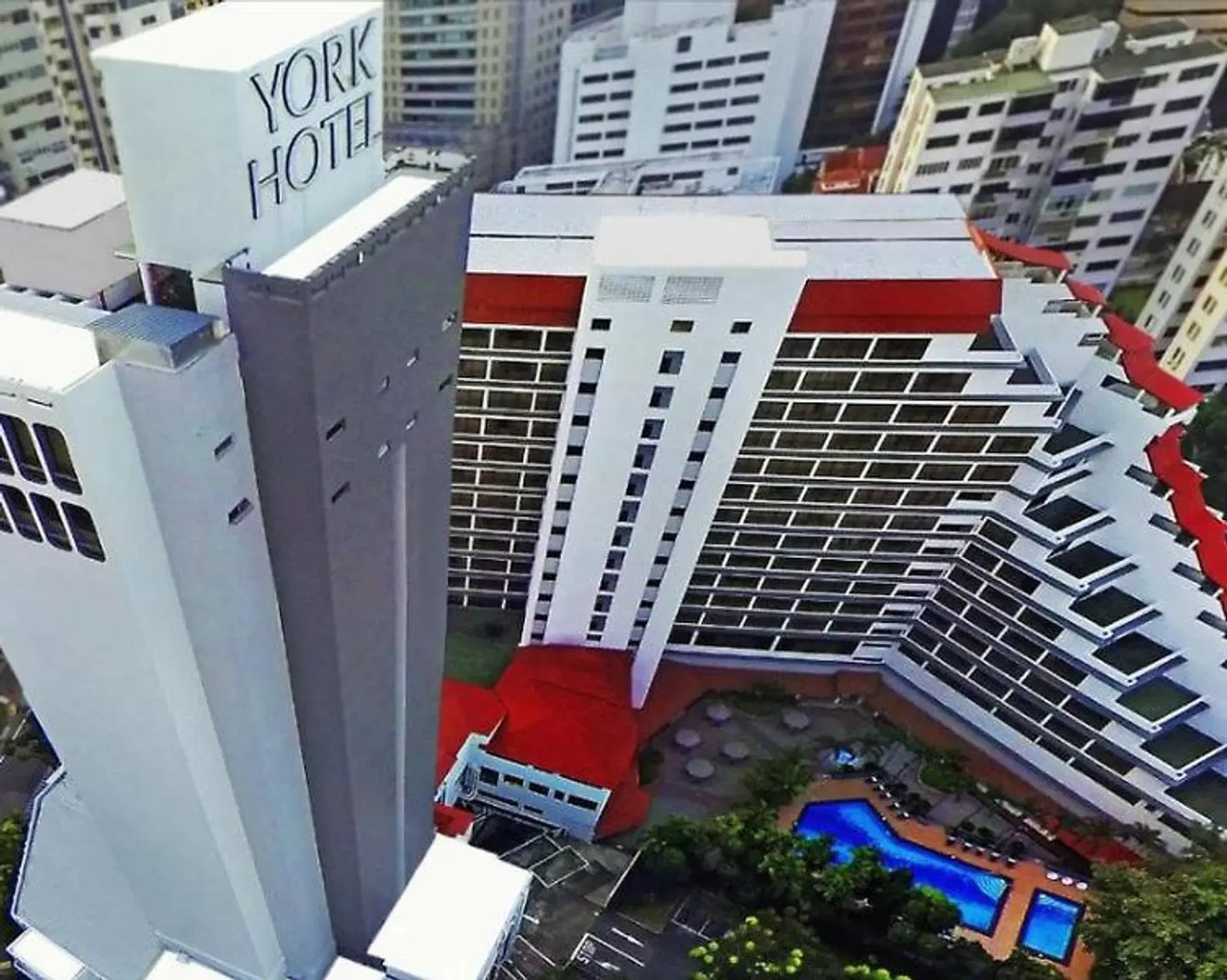 York Hotel EXTERIOR