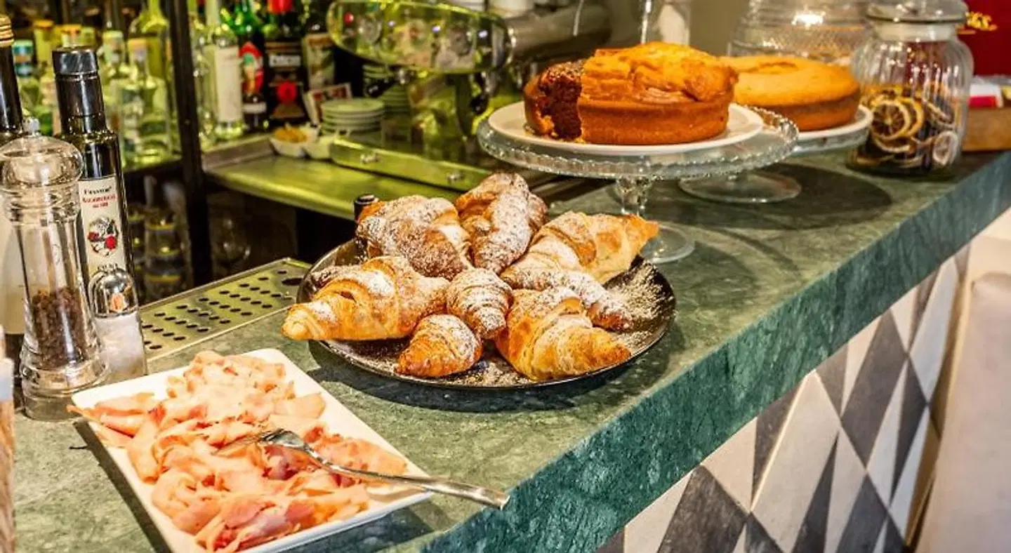 Hotel Parrasio Restaurant