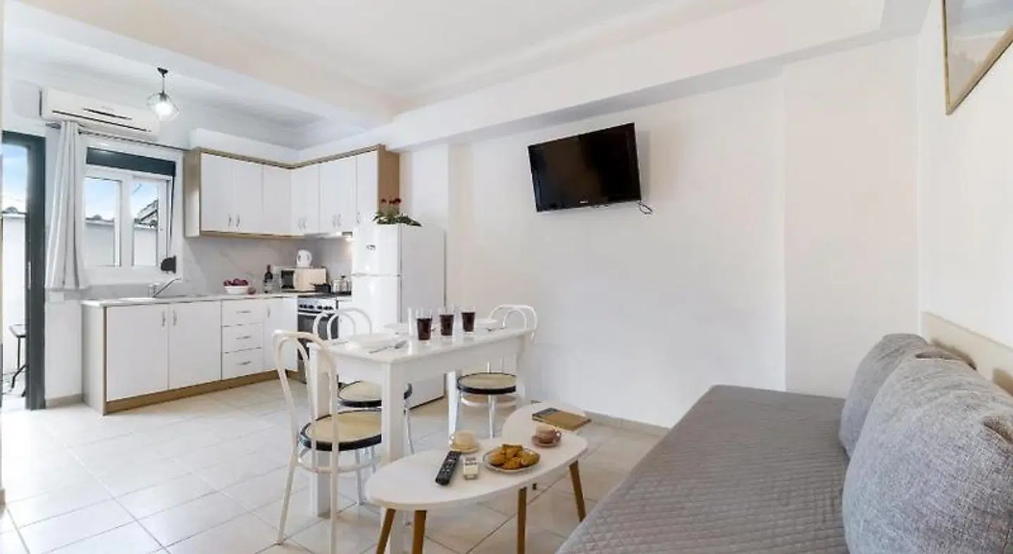 Dionysia Rooms ROOM_EXAMPLE