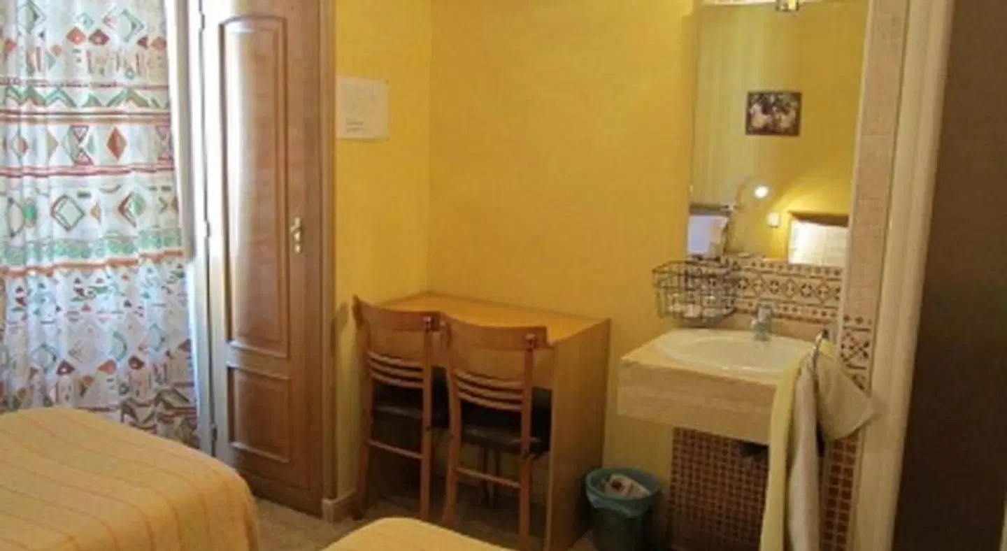 Pensión Mollo ROOM_EXAMPLE