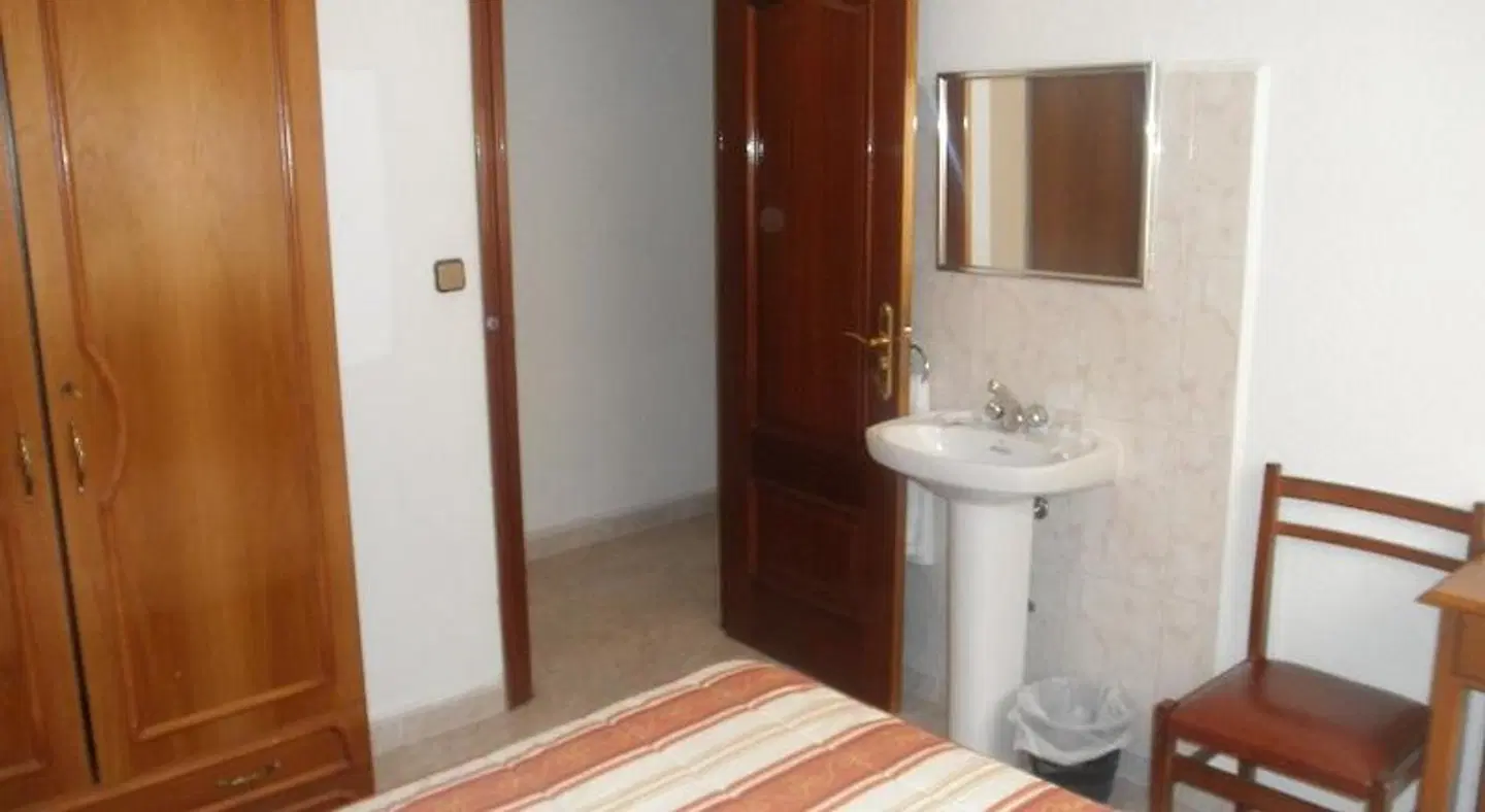 Hostal Los Andes Badezimmer