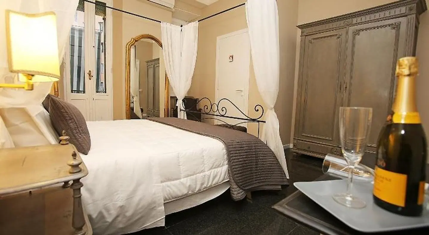 Amica Roma B&B ROOM_EXAMPLE