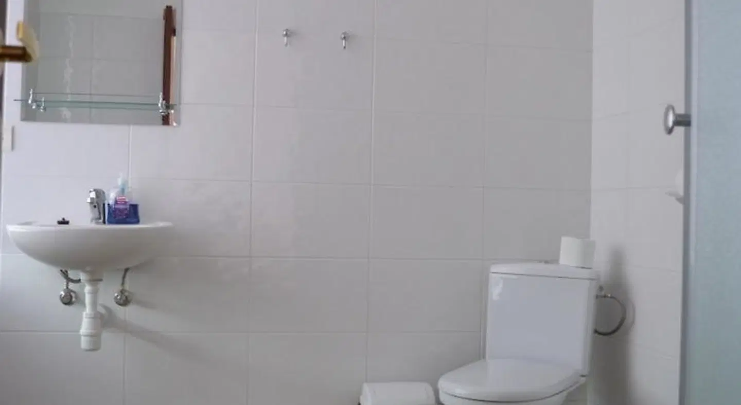 Klintis Badezimmer