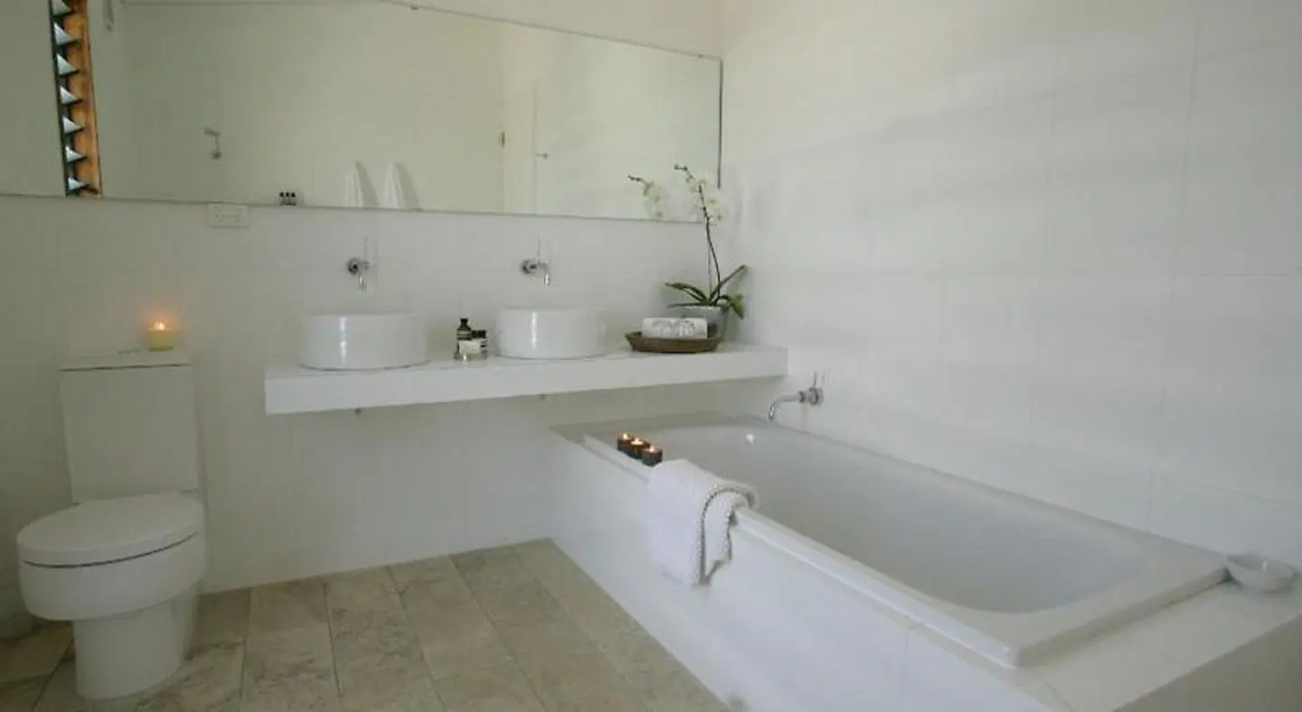 Tonic Hotel Badezimmer