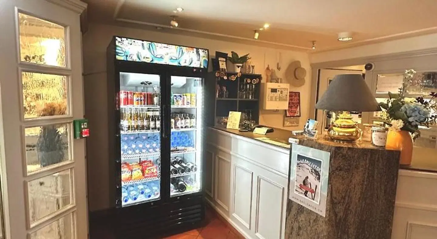 Rösli Guest House Bar