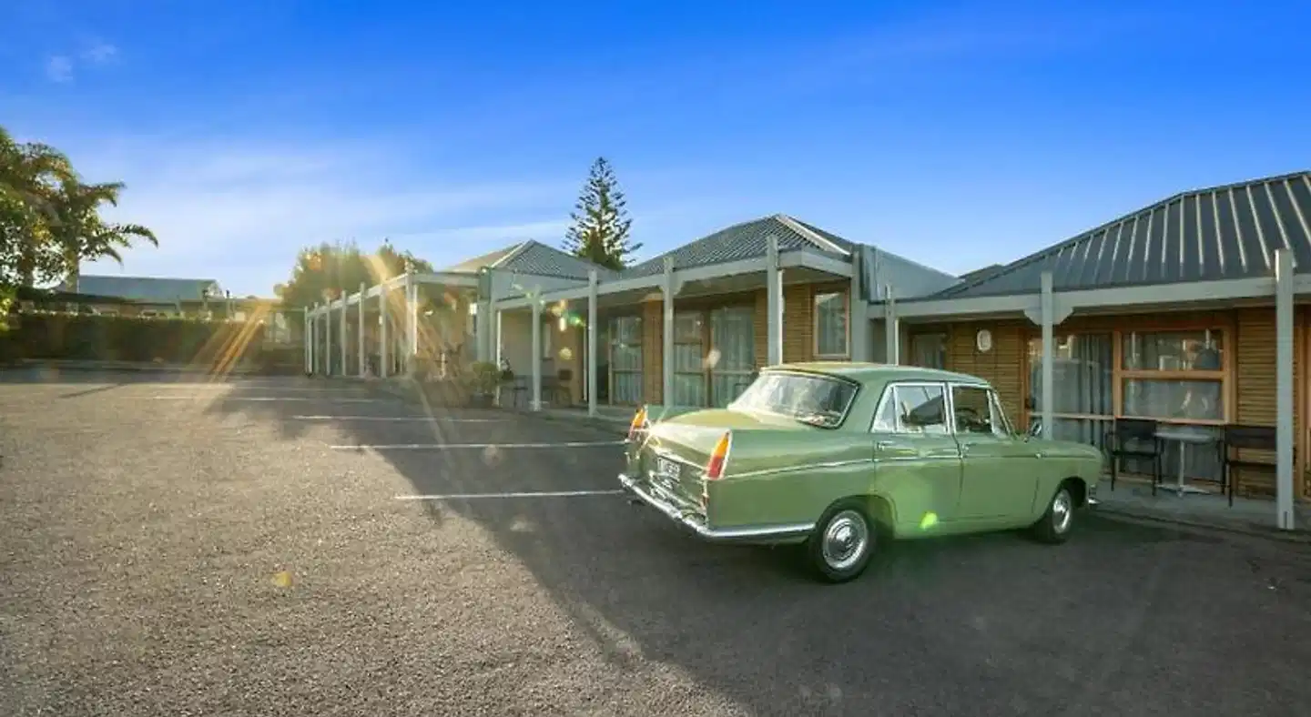 Cameron Thermal Motel Sport und Entertainment