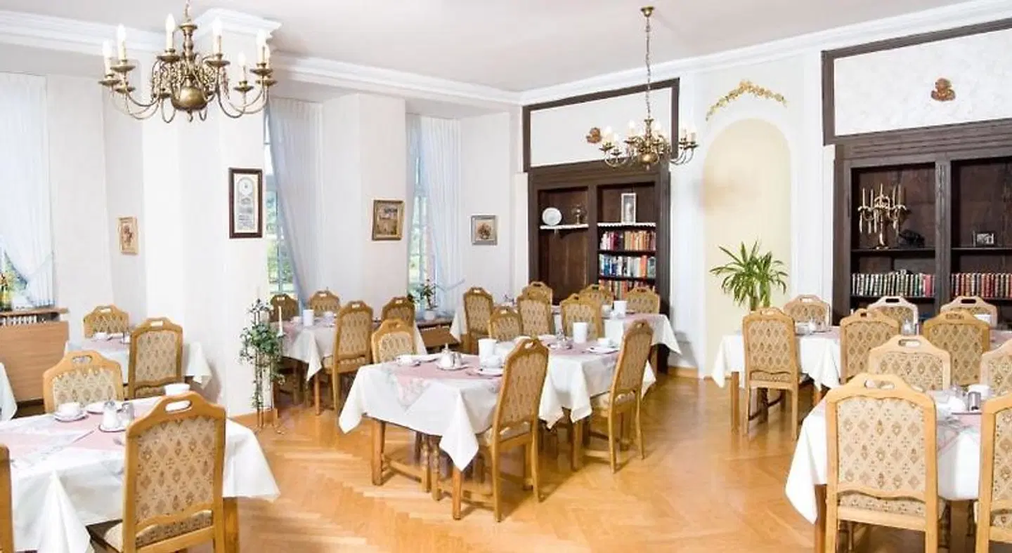 PRISMA Hotel Burg Bollendorf Restaurant
