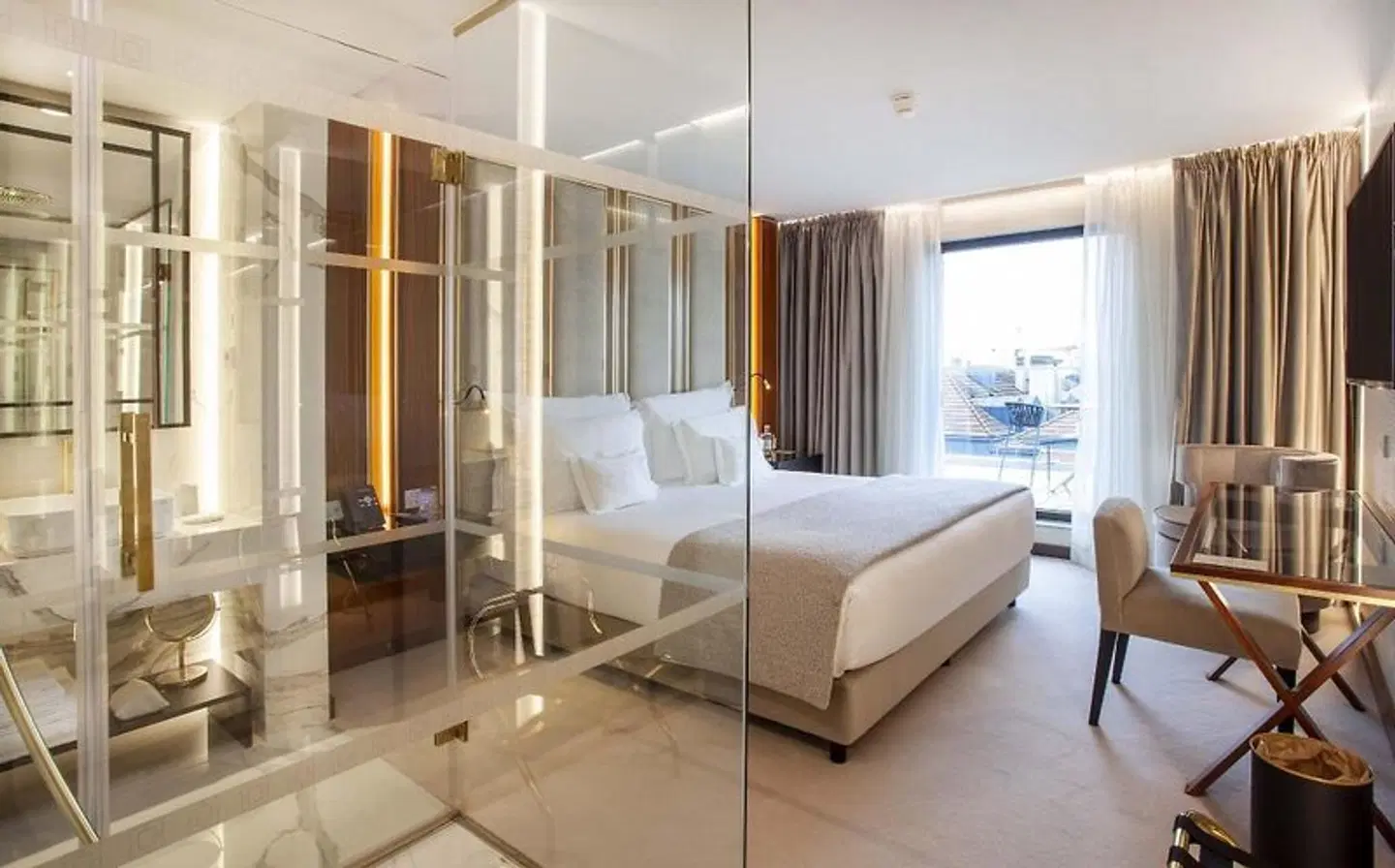 Wine & Books Porto Hotel ROOM_EXAMPLE