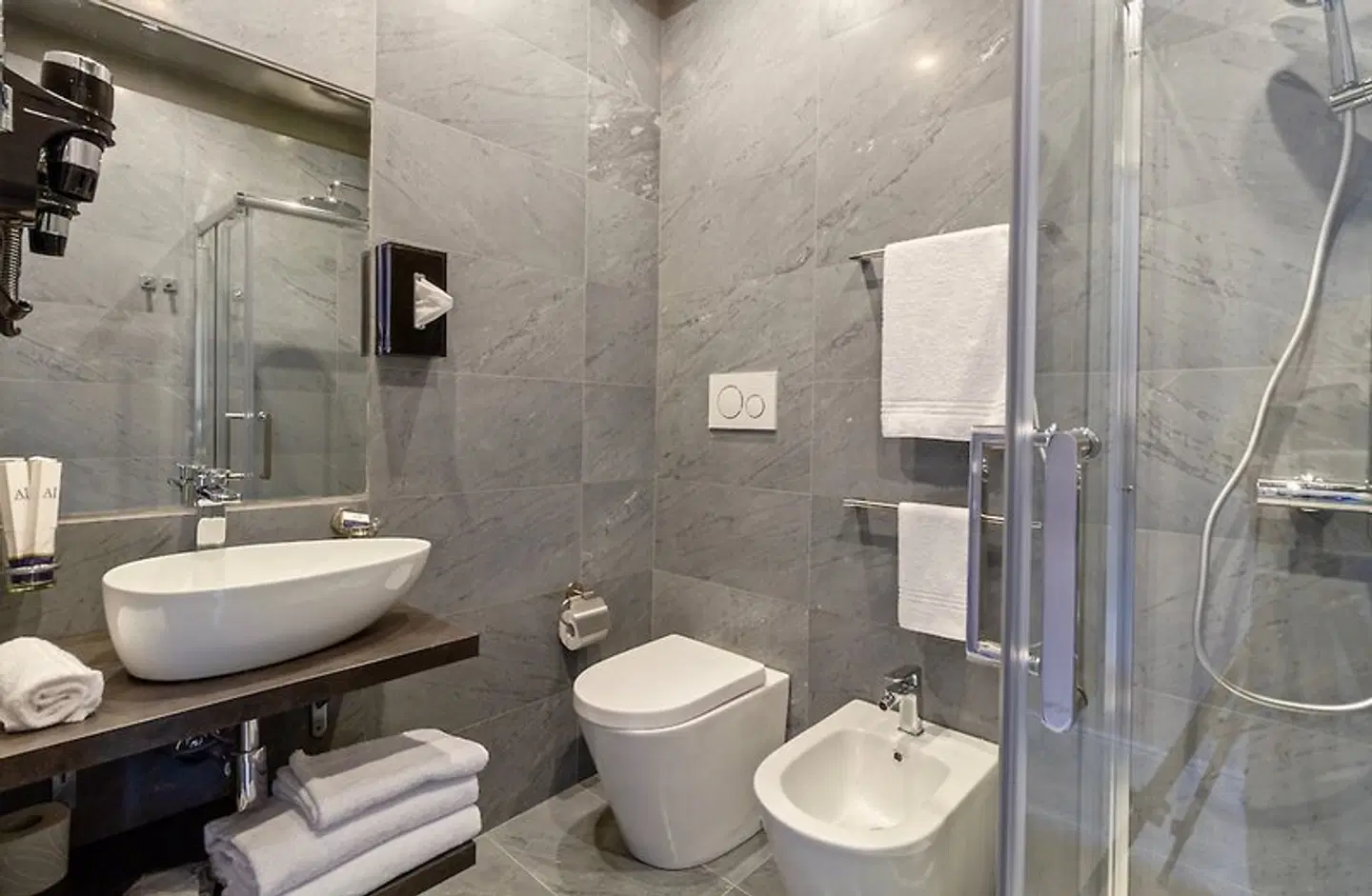 Aiello Hotels - Duomo Badezimmer