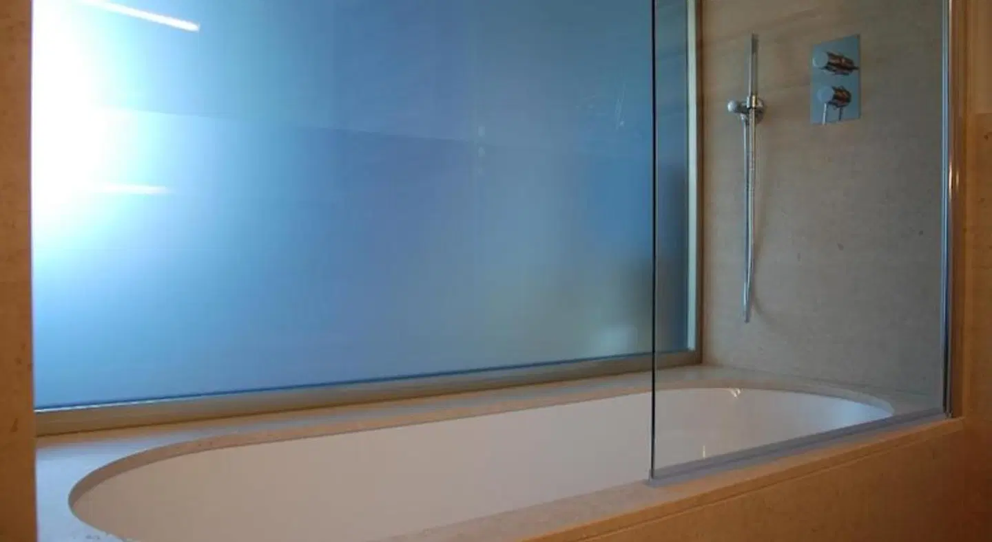 Sea Art Hotel Badezimmer