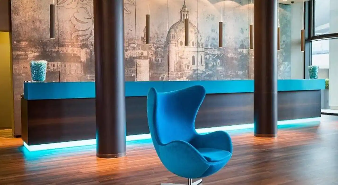 Motel One Wien-Hauptbahnhof Lobby