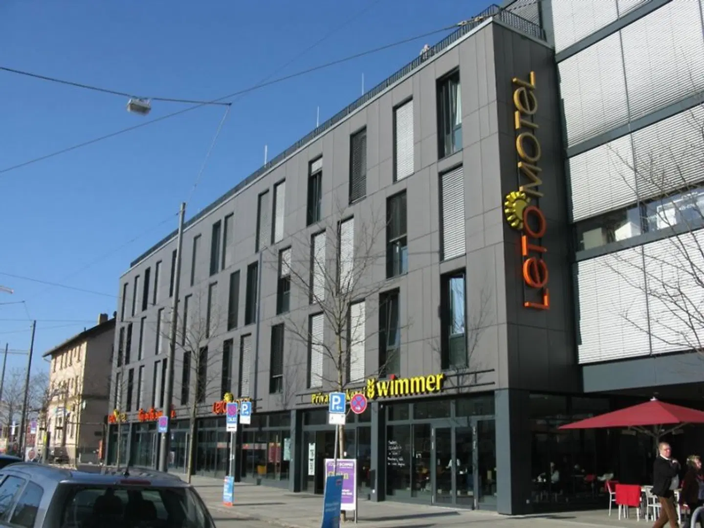 B&B Hotel München-Moosach EXTERIOR