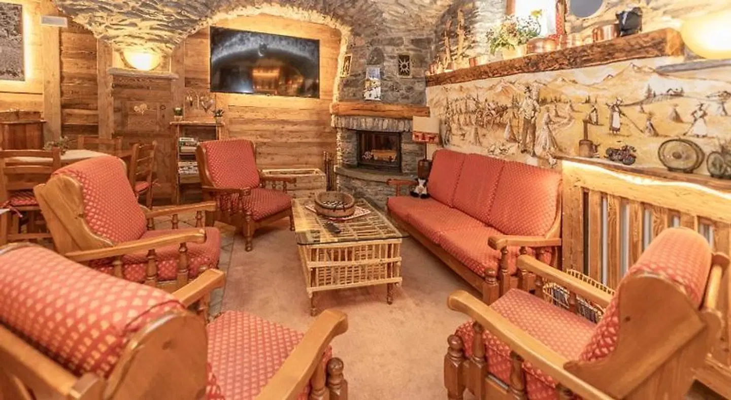 Chalet Chez Nous LOUNGE_LOBBY