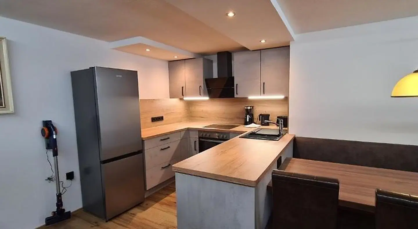 Haberstock ROOM_EXAMPLE