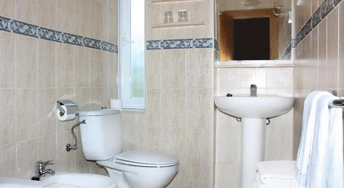 Hotel Residencia Miami Badezimmer