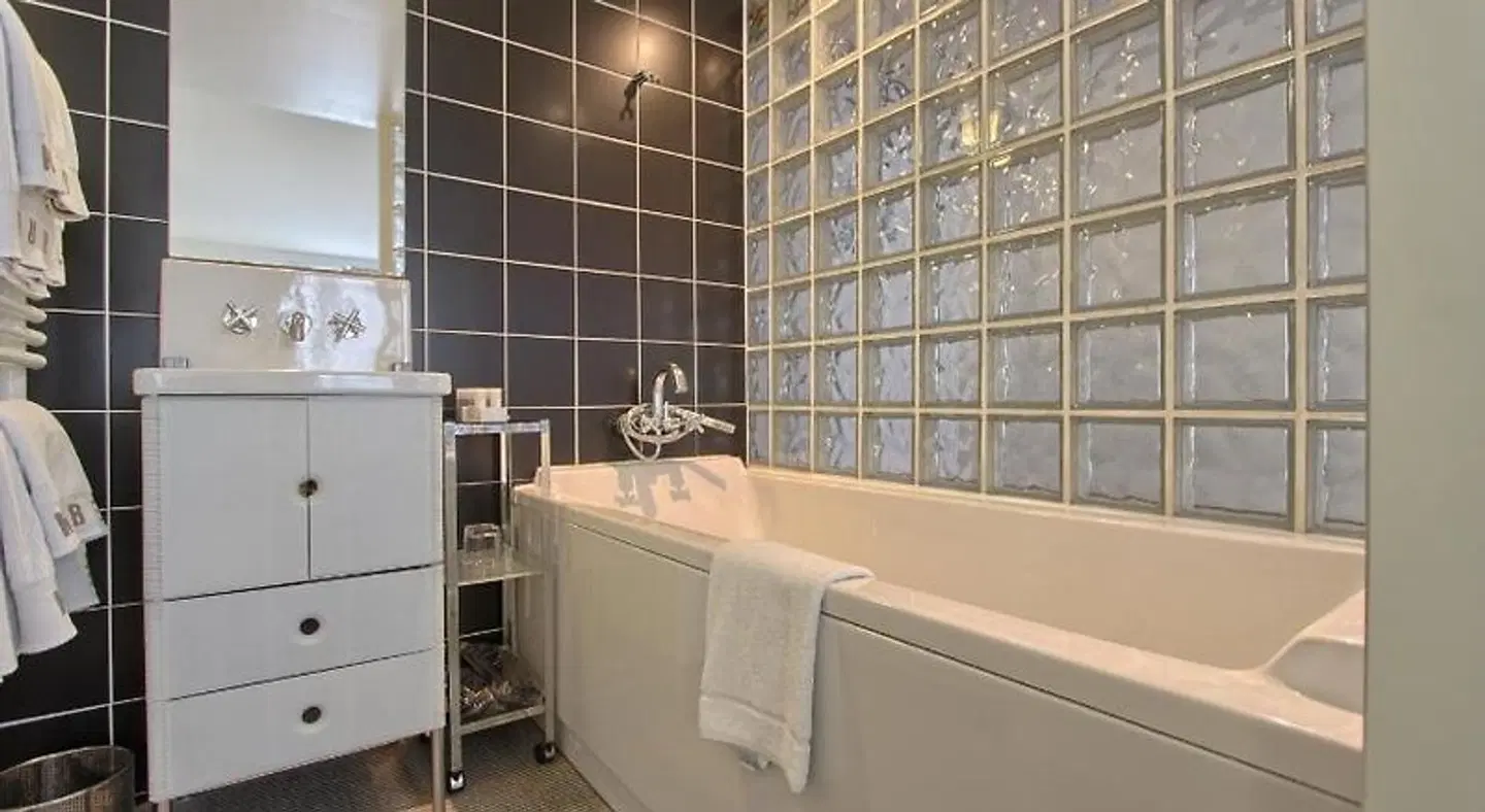 Kube Hotel Badezimmer