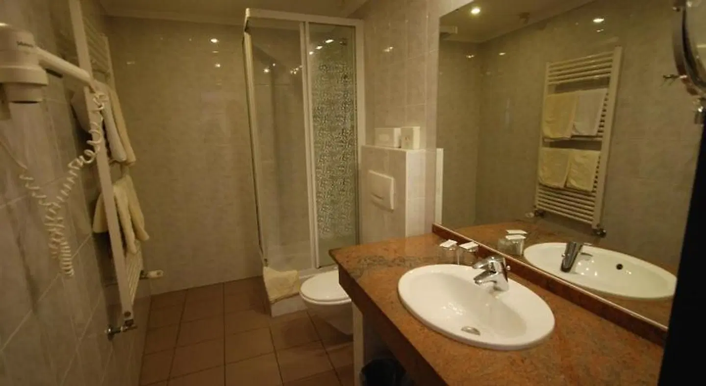 Continental Badezimmer