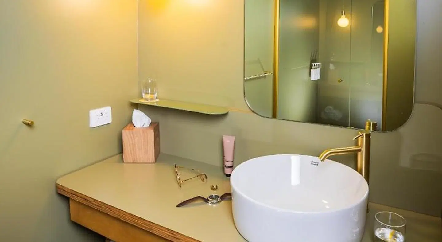 Atura Adelaide Airport Badezimmer