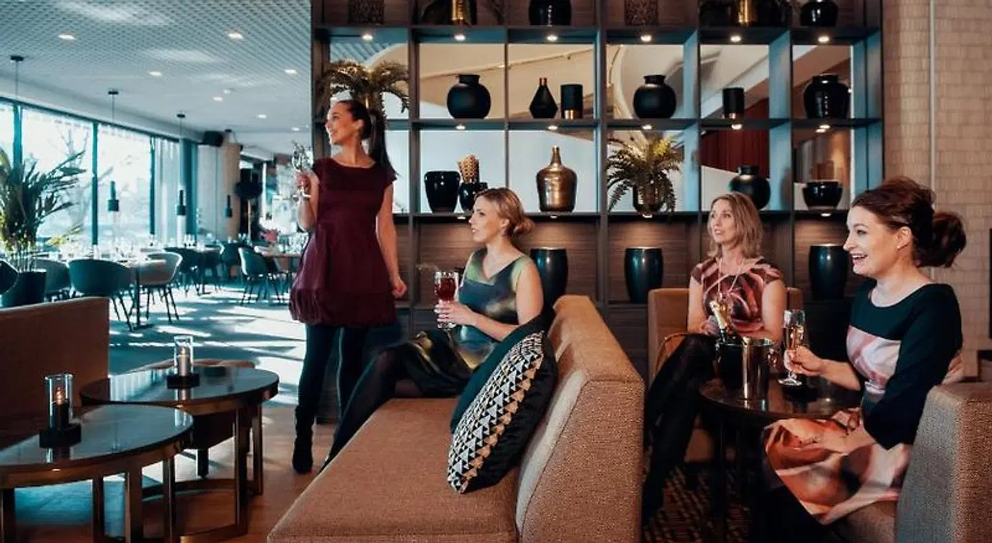Radisson Blu Marina Palace Hotel, Turku PEOPLE