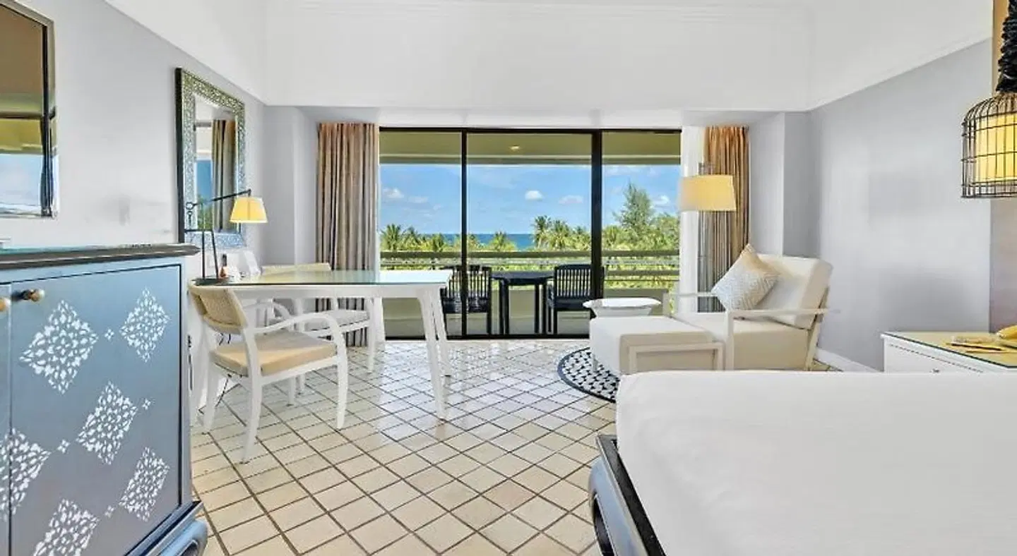 Pullman Phuket Karon Beach Resort ROOM_EXAMPLE