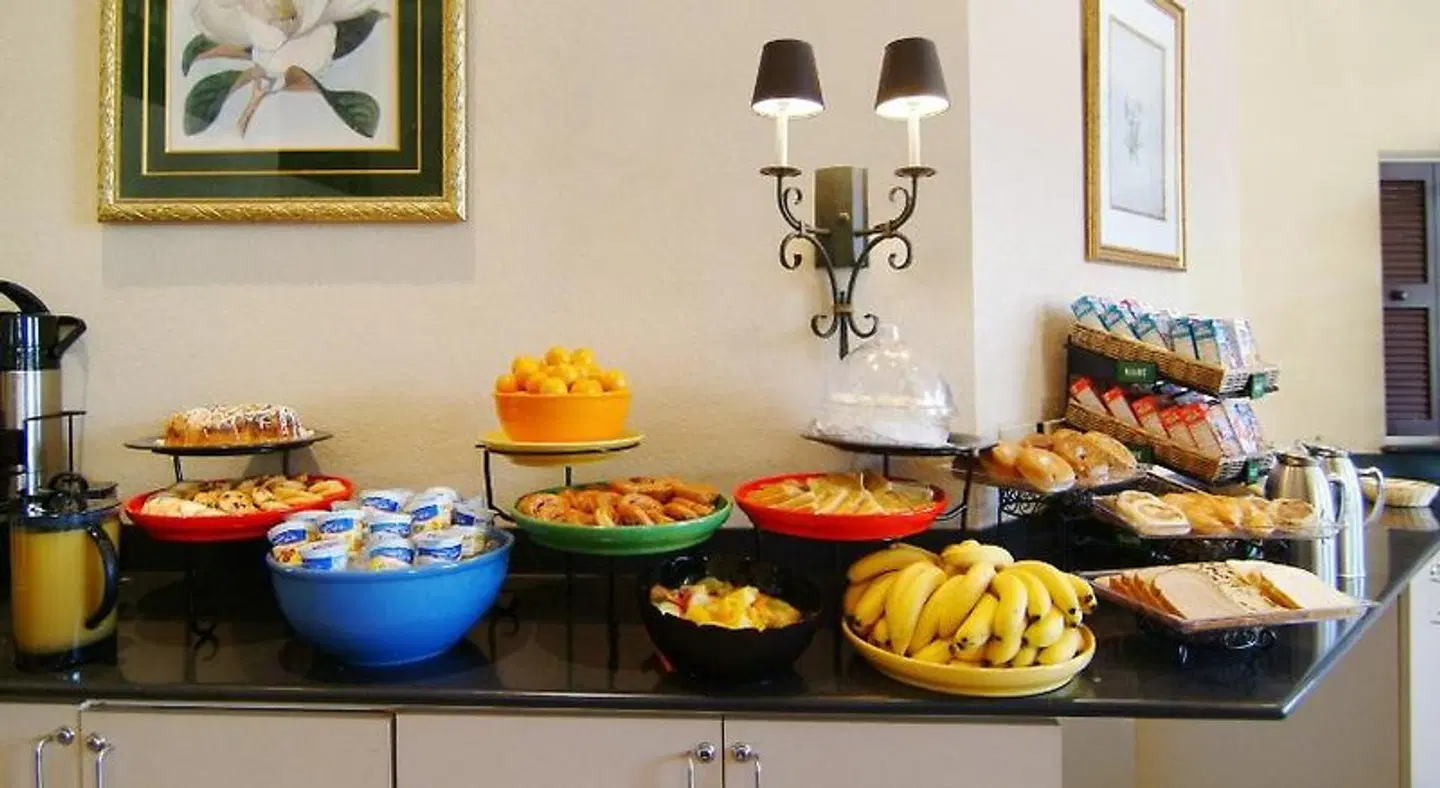 Best Western Gateway Grand ROOM_EXAMPLE