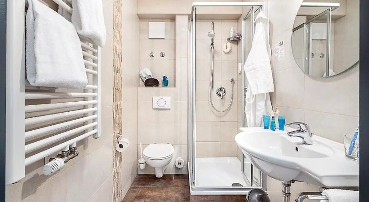 Hotel Rappen Rothenburg ob der Tauber Badezimmer